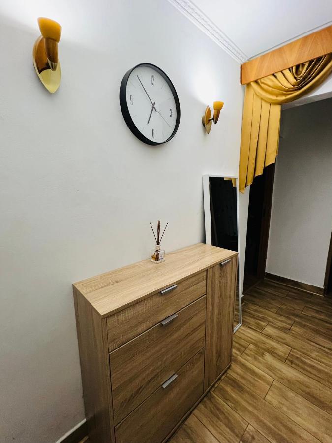 スチャヴァAltheda Living Tineretului E8アパートメント エクステリア 写真